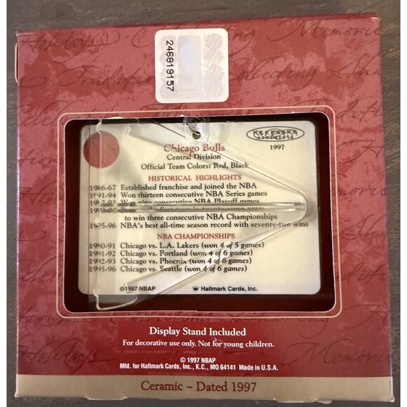 1997 Hallmark Chicago Bulls NBA Keepsake Ornament Ceramic w/ Box - Picture 2 of 4